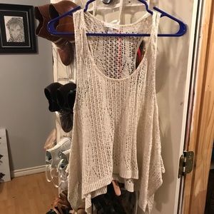 Crotchet cream tank top